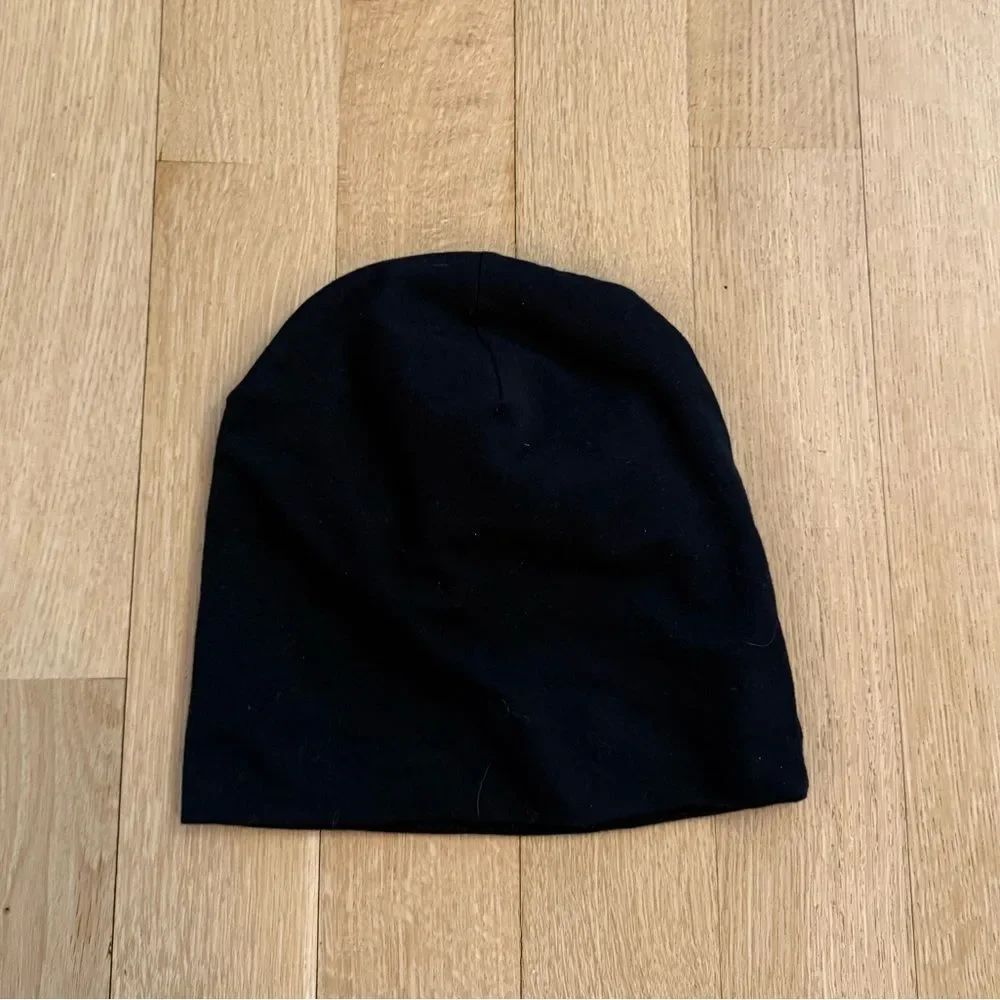 Zara Black Beanie